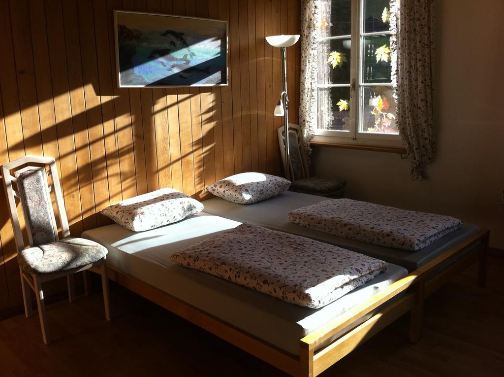 Bed and Breakfast Gasthof Am Bach Boltigen Zimmer foto